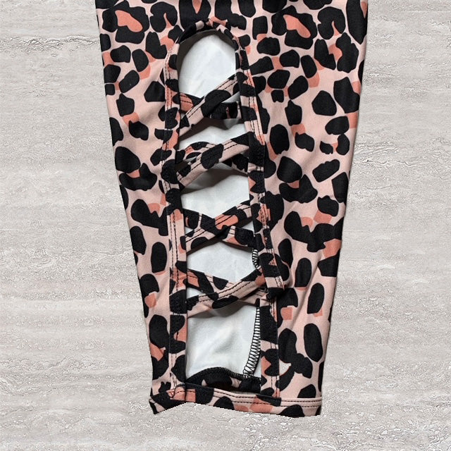 Leopard Side Crisscross Cutout Capri Soft Leggings W/ Pockets