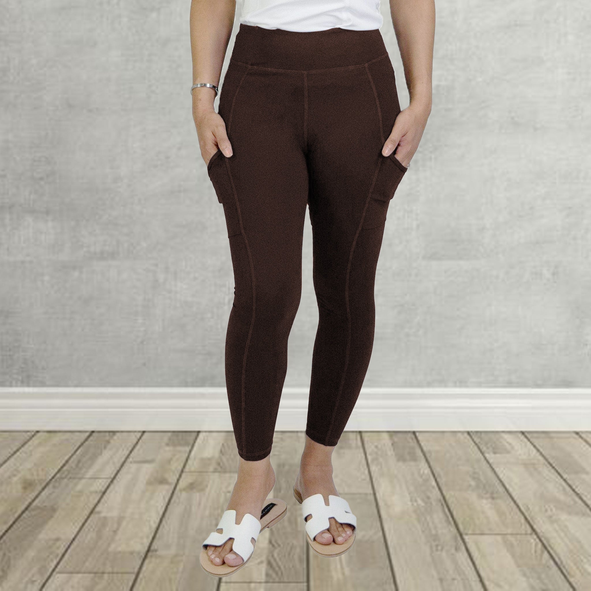 High-Waisted Solid Color Leggings with Phone-Sized Pockets - Comfort Fit with Yoga Waistband