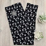 Extra Soft printed leggings with 4-way stretch fabric, so you can move with absolute comfort and ease.