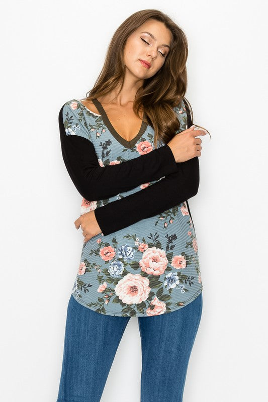 Comfort Fit Floral V-Neck Long Sleeve Top - Soft Stretch for Everyday Elegance