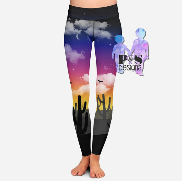 Extra Soft printed leggings with 4-way stretch fabric, so you can move with absolute comfort and ease.