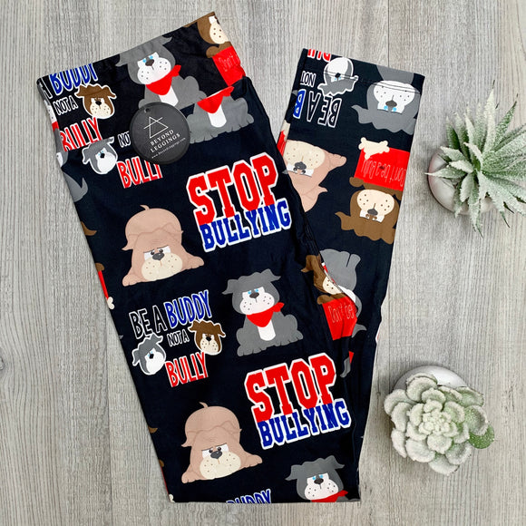 Extra Soft printed leggings with 4-way stretch fabric, so you can move with absolute comfort and ease.