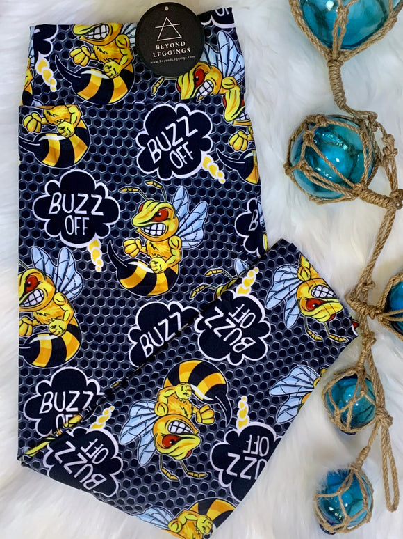 Extra Soft printed leggings with 4-way stretch fabric, so you can move with absolute comfort and ease.