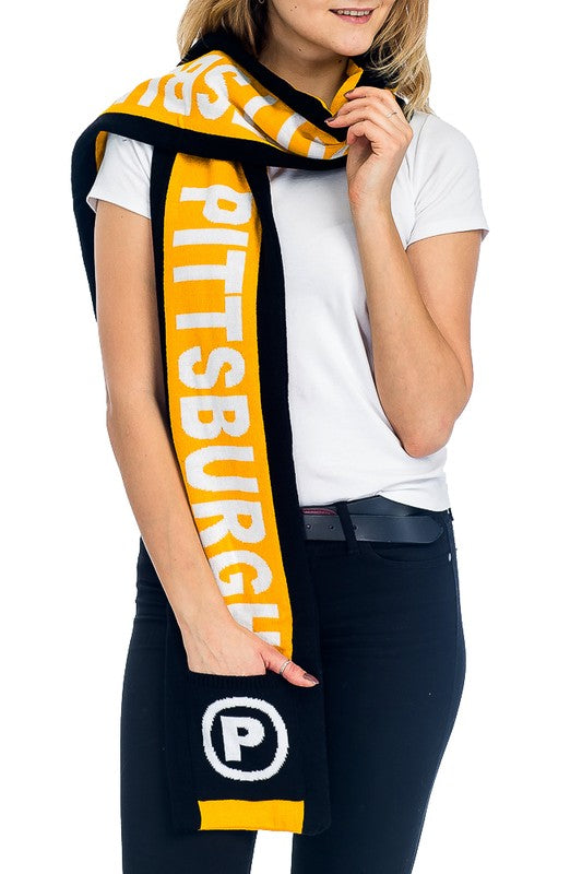 Hooded Pocket Scarf