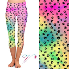 Extra Soft printed leggings with 4-way stretch fabric, so you can move with absolute comfort and ease.