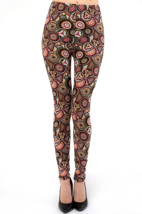 Extra Soft printed leggings with 4-way stretch fabric, so you can move with absolute comfort and ease.