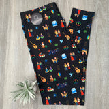 Extra Soft printed leggings with 4-way stretch fabric, so you can move with absolute comfort and ease.