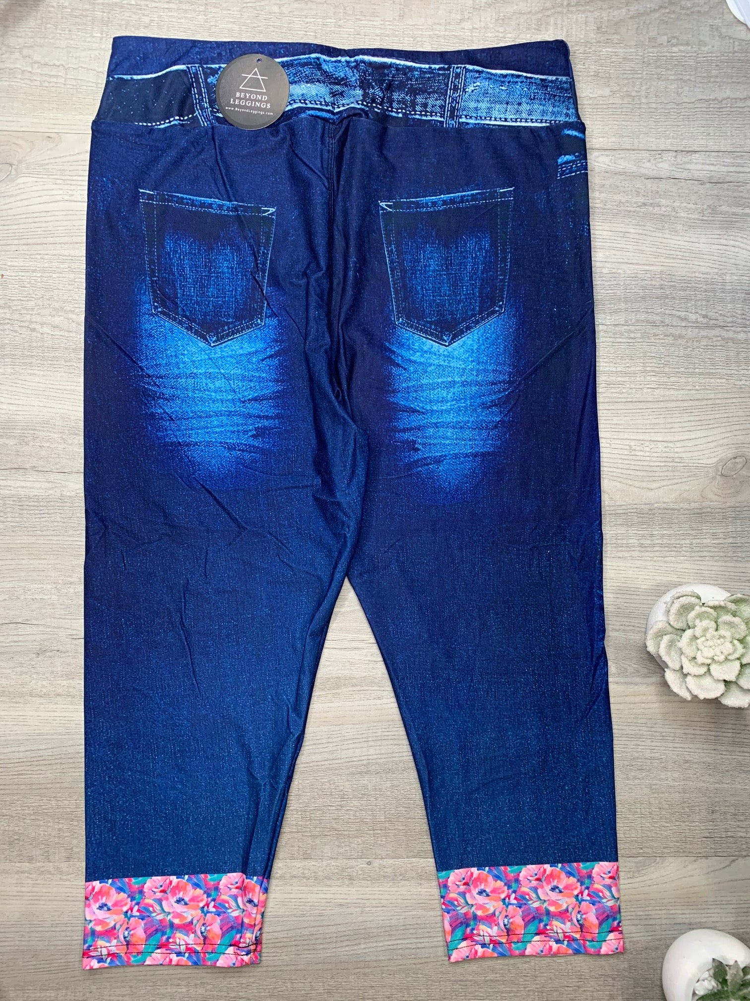 Summer Pink Floral Patch Denim Print Capri Soft Leggings