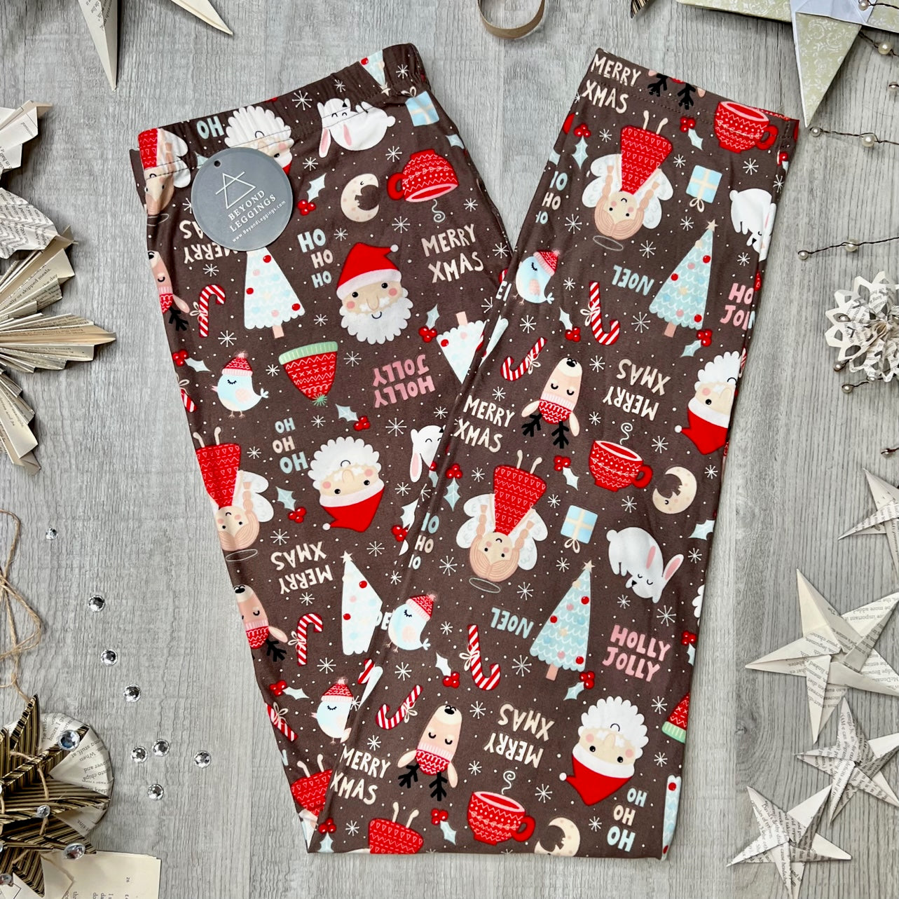 Extra Soft printed leggings with 4-way stretch fabric, so you can move with absolute comfort and ease.
