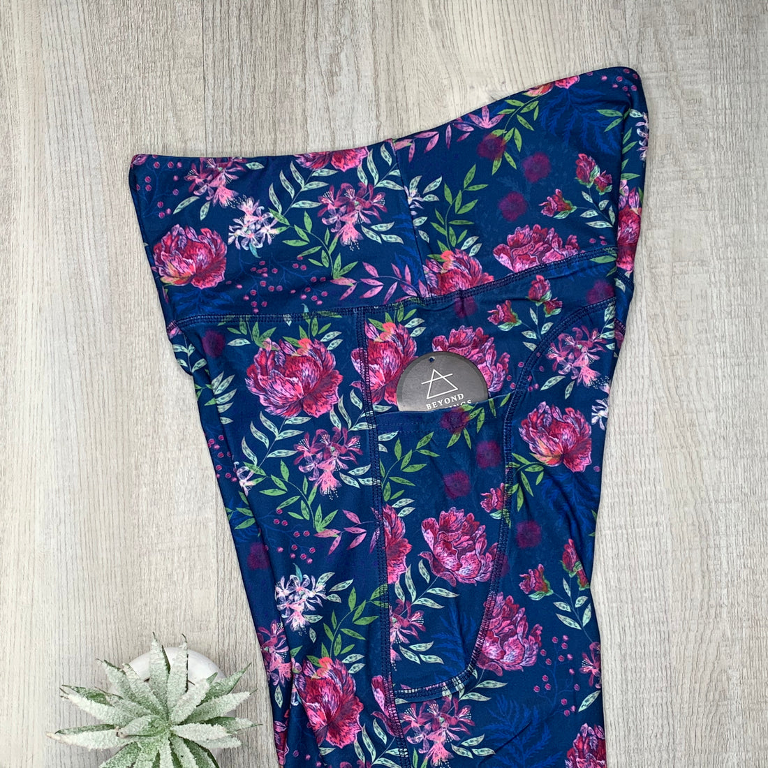 Roses on Navy Print Pocket Leggings