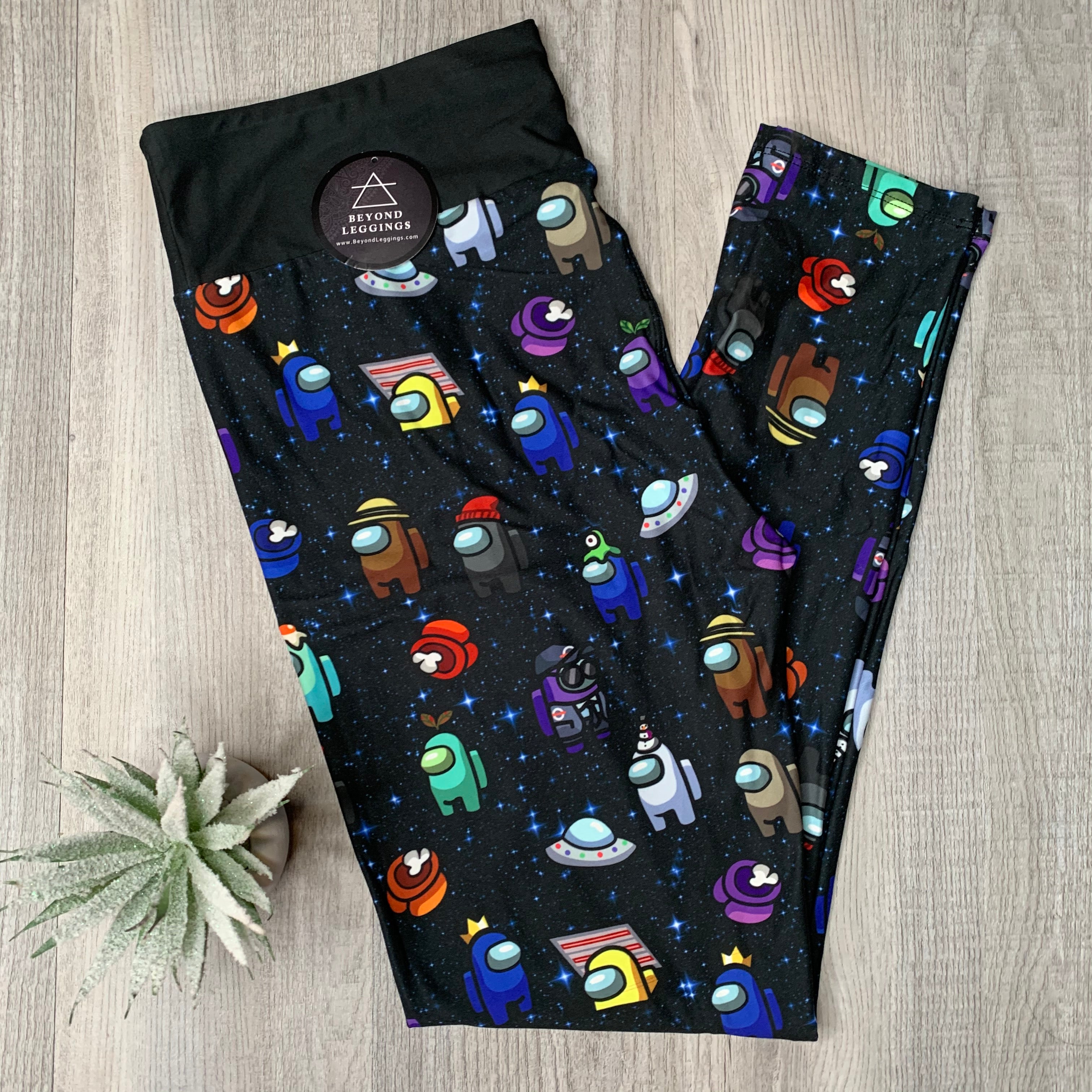 Extra Soft printed leggings with 4-way stretch fabric, so you can move with absolute comfort and ease.