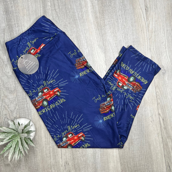 Extra Soft printed leggings with 4-way stretch fabric, so you can move with absolute comfort and ease.