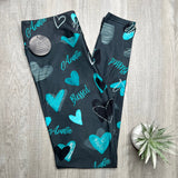 Extra Soft printed leggings with 4-way stretch fabric, so you can move with absolute comfort and ease.