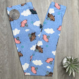 Extra Soft printed leggings with 4-way stretch fabric, so you can move with absolute comfort and ease.