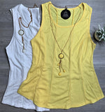 Fitted Top w/ Spinner Necklace