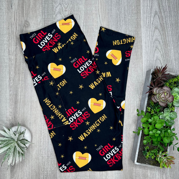 Extra Soft printed leggings with 4-way stretch fabric, so you can move with absolute comfort and ease.