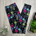 Extra Soft printed leggings with 4-way stretch fabric, so you can move with absolute comfort and ease.