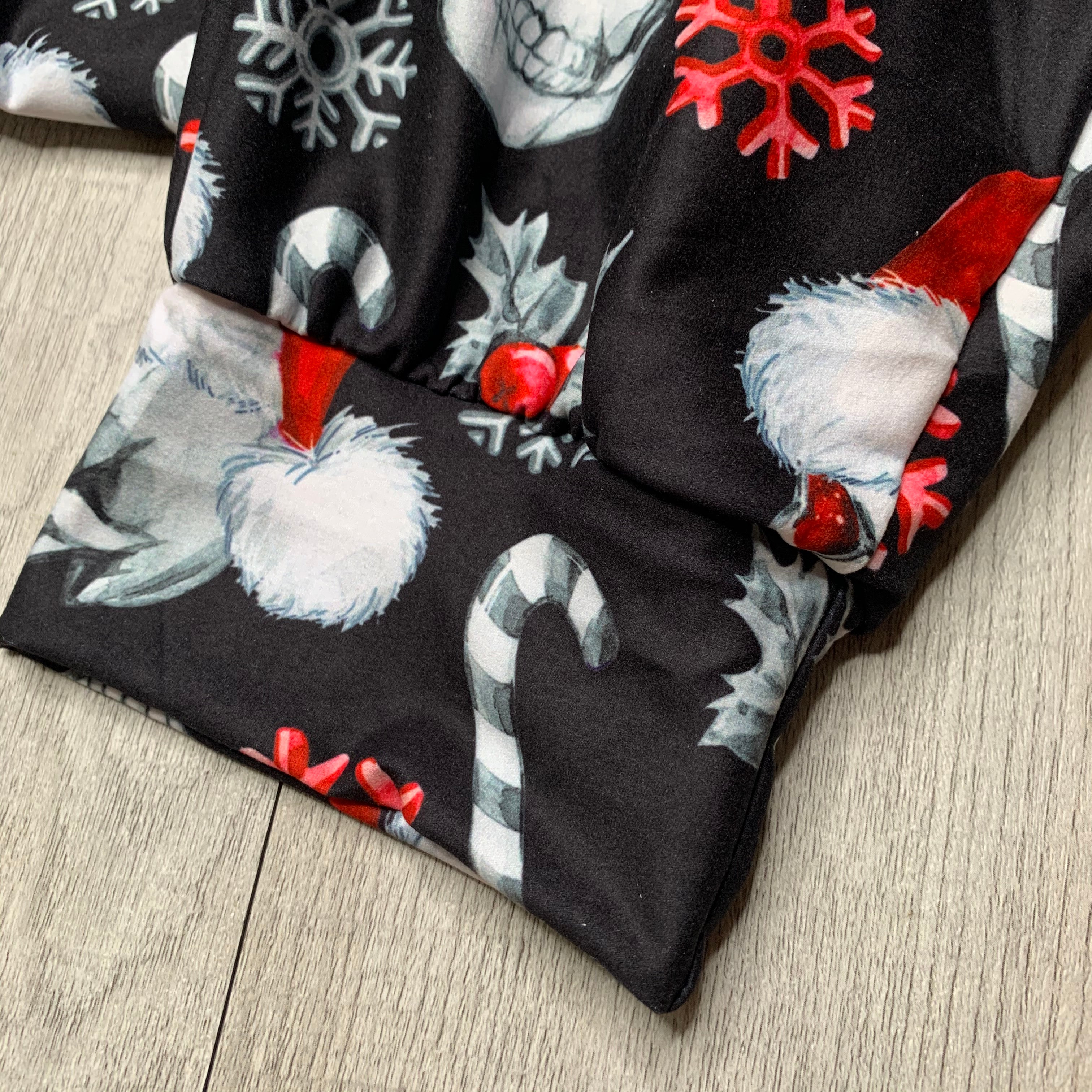 Santa Skulls Christmas Print Joggers
