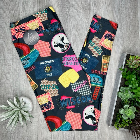 Extra Soft printed leggings with 4-way stretch fabric, so you can move with absolute comfort and ease.