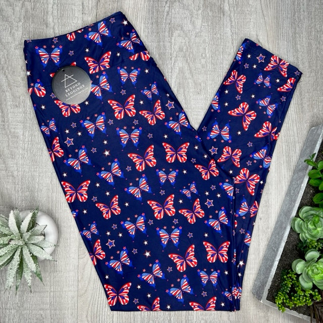 Extra Soft printed leggings with 4-way stretch fabric, so you can move with absolute comfort and ease.