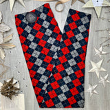 Extra Soft printed leggings with 4-way stretch fabric, so you can move with absolute comfort and ease.