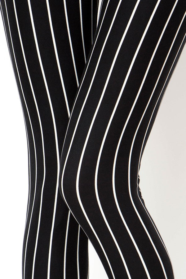 Pin Stripe Print Black Leggings