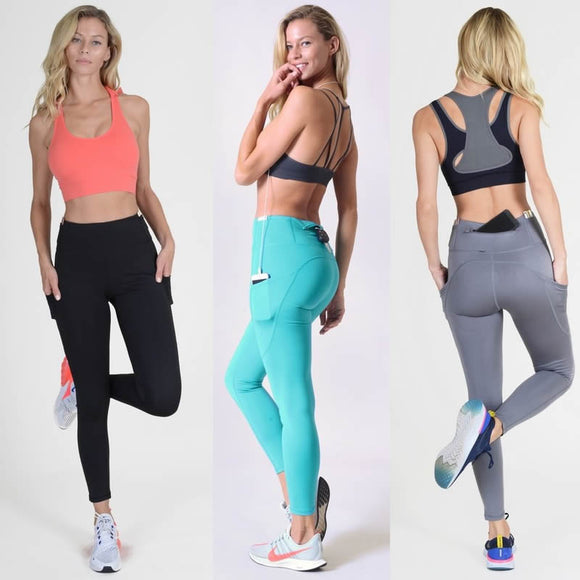 Extra Soft printed leggings with 4-way stretch fabric, so you can move with absolute comfort and ease.