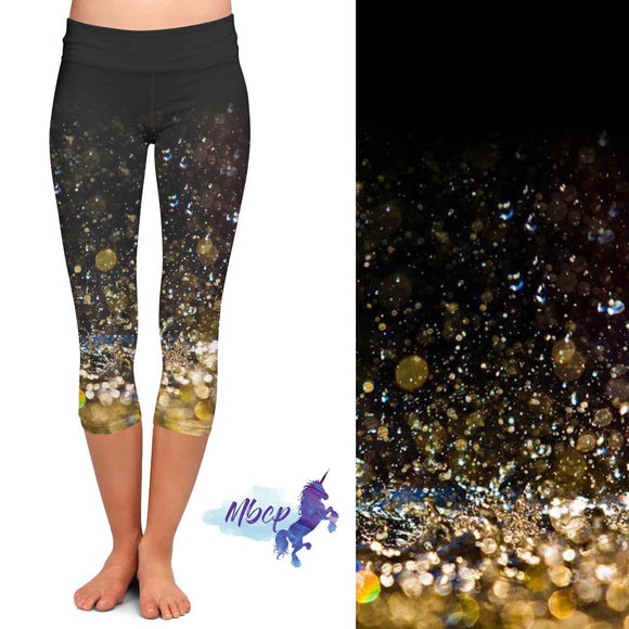 Extra Soft printed leggings with 4-way stretch fabric, so you can move with absolute comfort and ease.