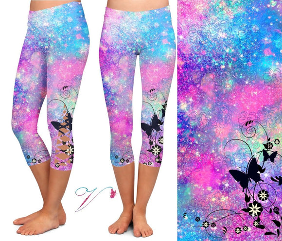 Extra Soft printed leggings with 4-way stretch fabric, so you can move with absolute comfort and ease.