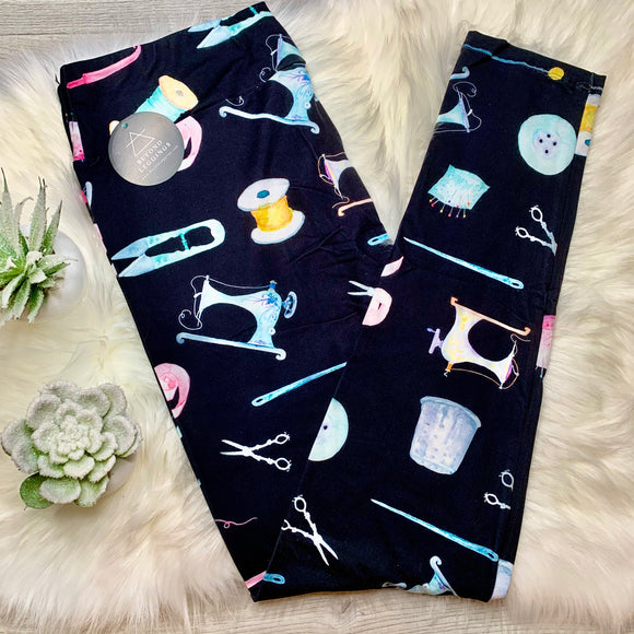 Extra Soft printed leggings with 4-way stretch fabric, so you can move with absolute comfort and ease.