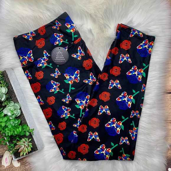 Extra Soft printed leggings with 4-way stretch fabric, so you can move with absolute comfort and ease.