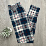 Extra Soft printed leggings with 4-way stretch fabric, so you can move with absolute comfort and ease.