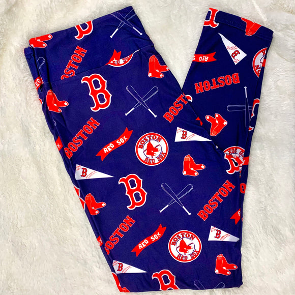 Extra Soft printed leggings with 4-way stretch fabric, so you can move with absolute comfort and ease.