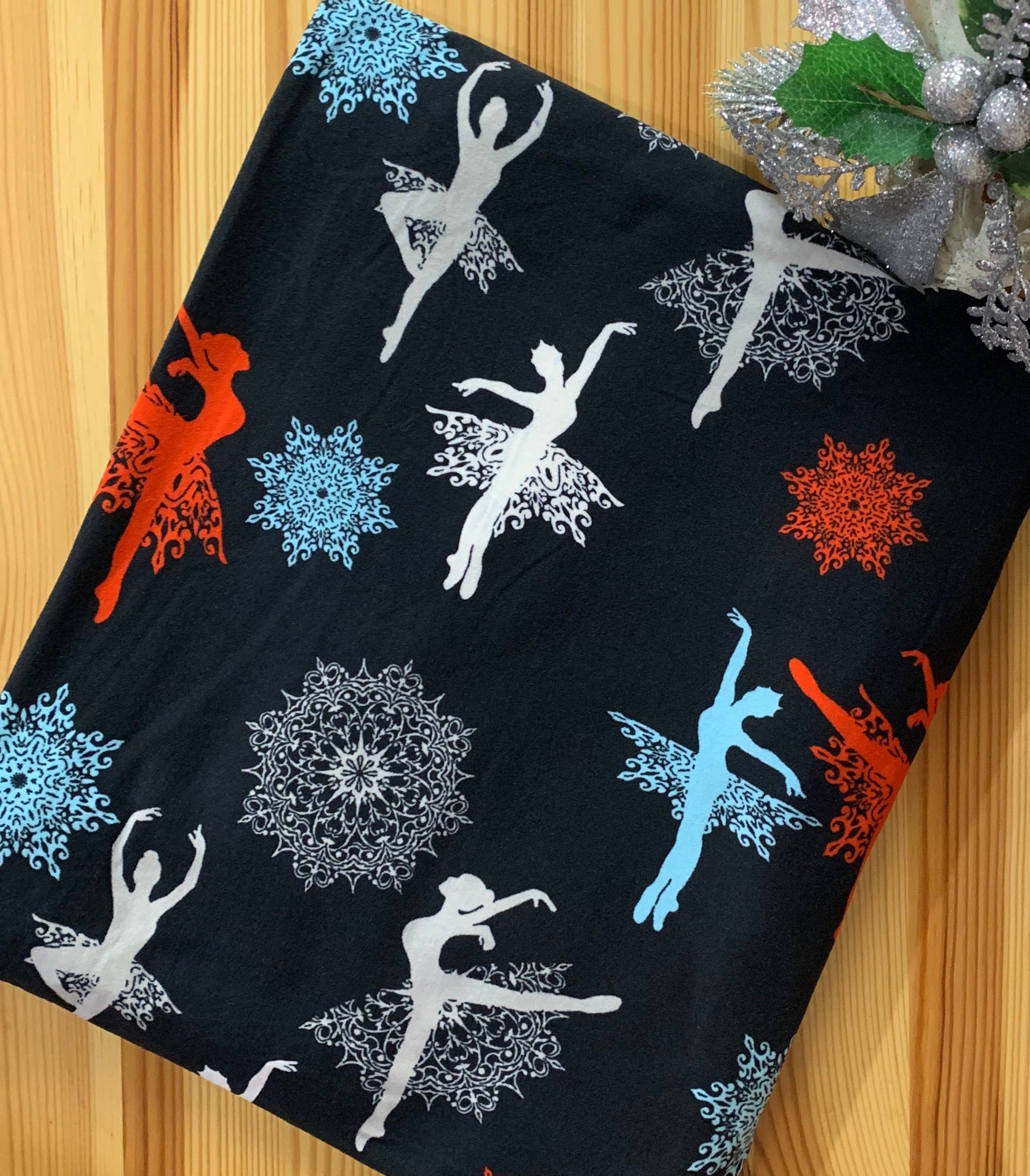 Sugar Plum Fairy Snowflake Ballerina Print Soft Leggings