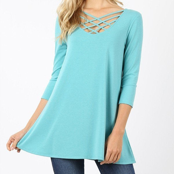 Women's Strappy Scoop Neck 3/4 Sleeve Flowy Top