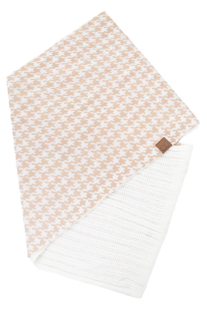 Houndstooth C.C. Beanie Knitted Hat